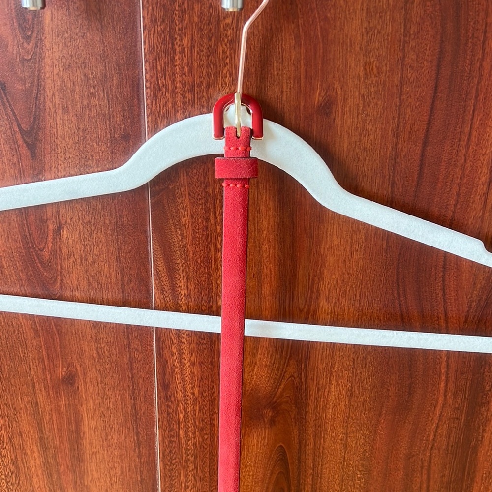 Red loft belt